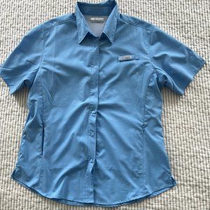 Women's Columbia Short Sleeve Shirt Size Large, Light Blue